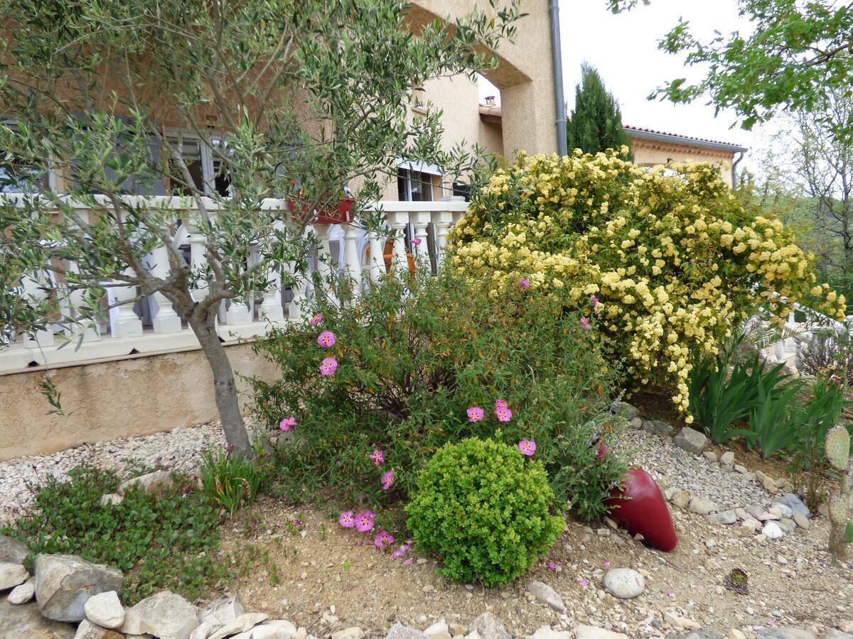 Gîtes de l'Esquirou Lagorce  Extérieur photo